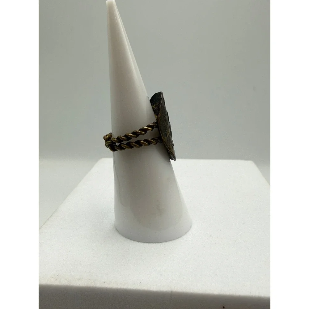 Vintage Roman Soldier Gladiator Intaglio Style Adjustable Bronze Tone Rope Ring